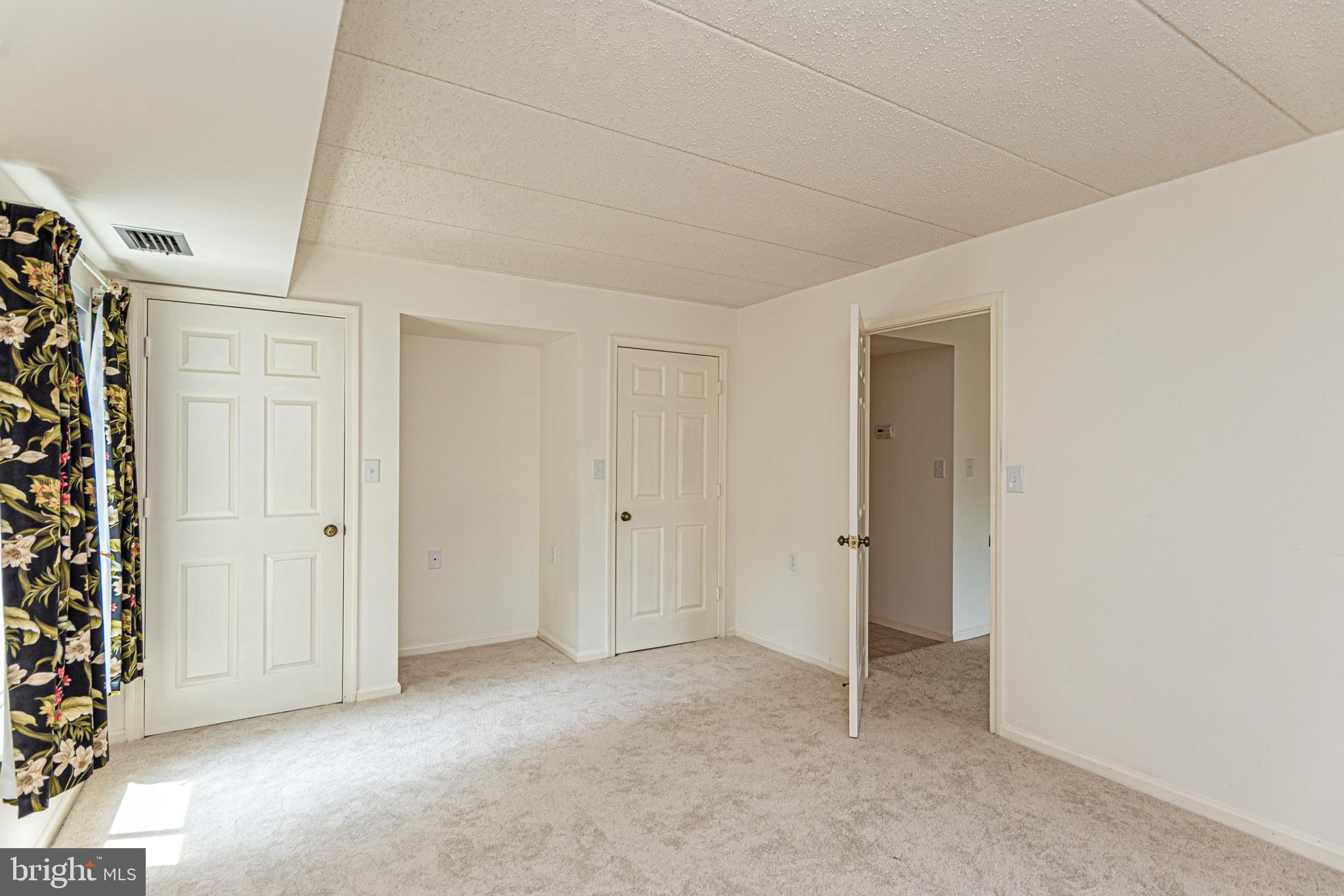 CANAL WOODS III - Residential