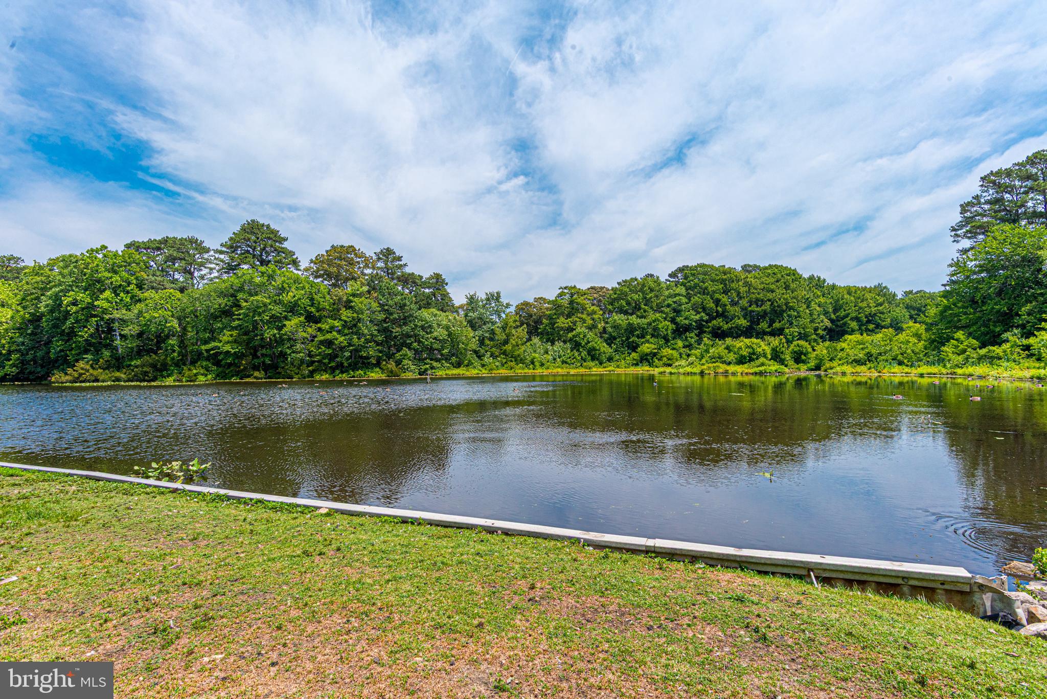 CANAL WOODS III - Residential