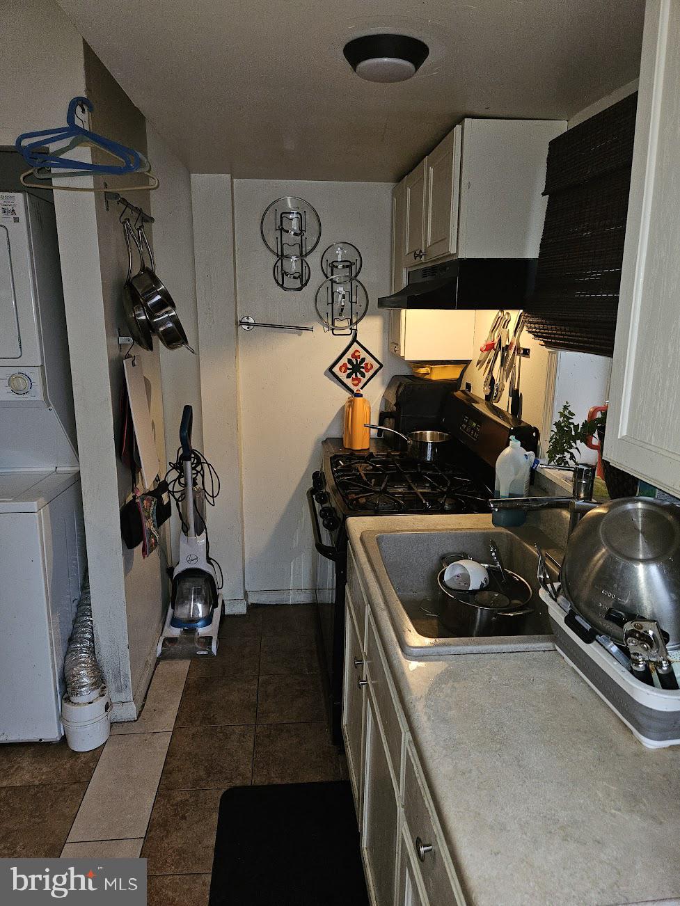 TACONY - Residential