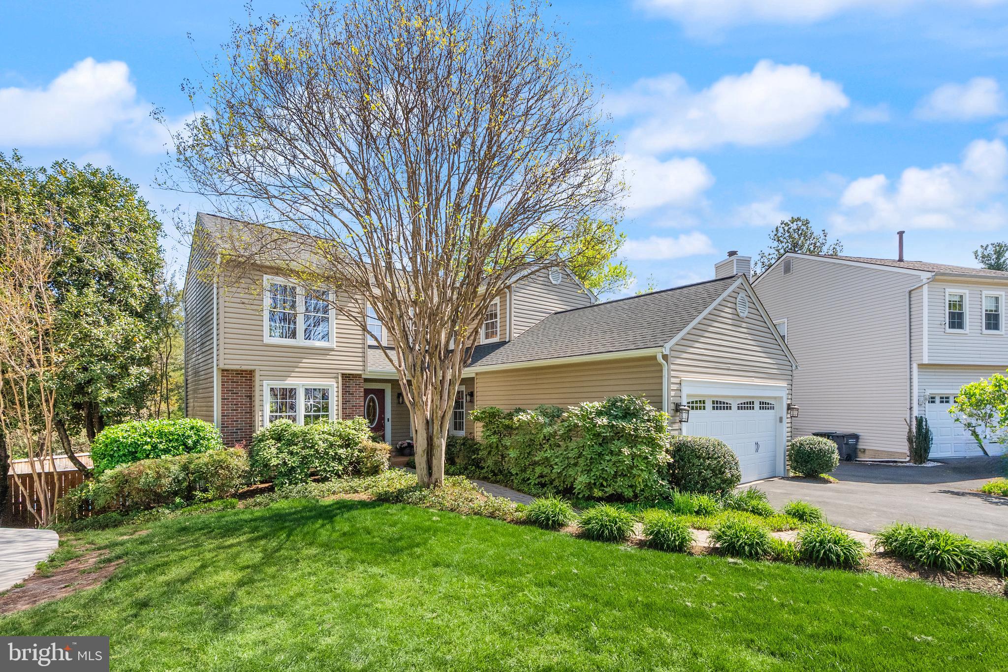 BELLE POND FARM - Residential