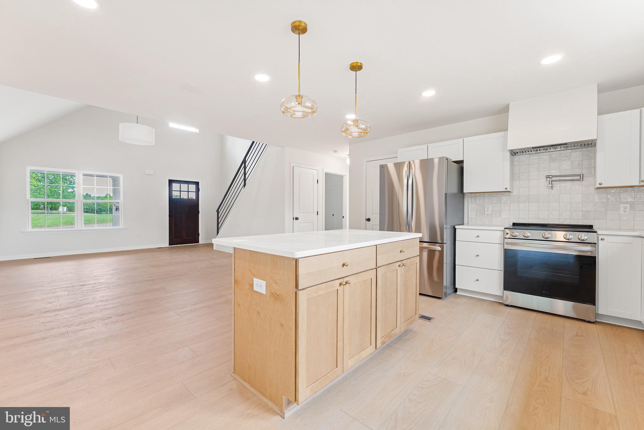 GRANCH ACRES - Residential