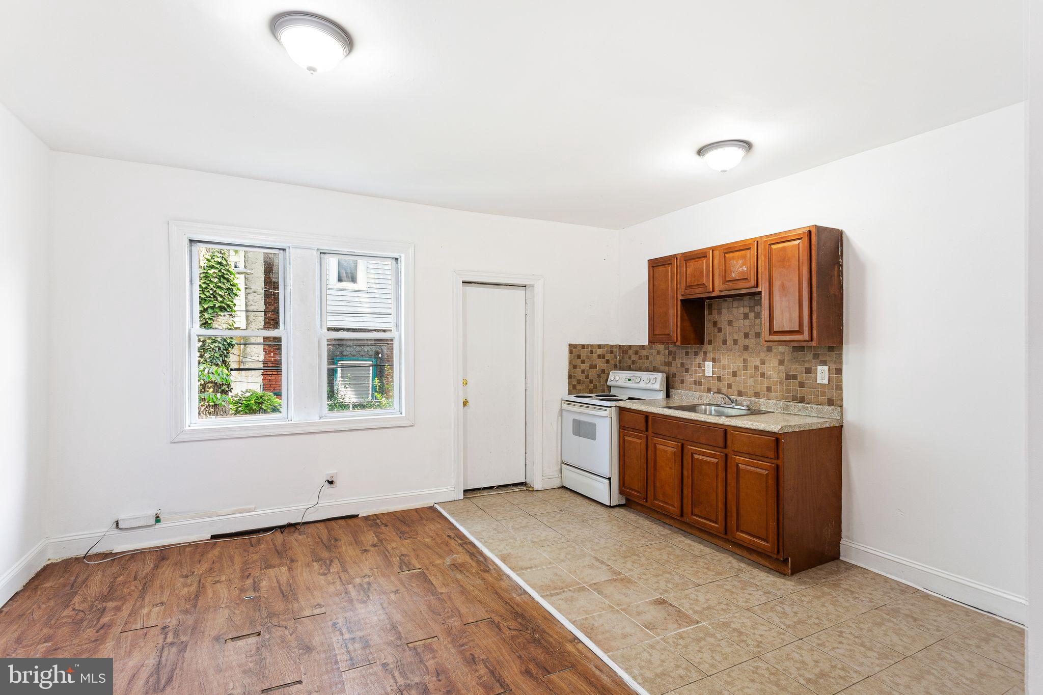 COBBS CREEK - Residential
