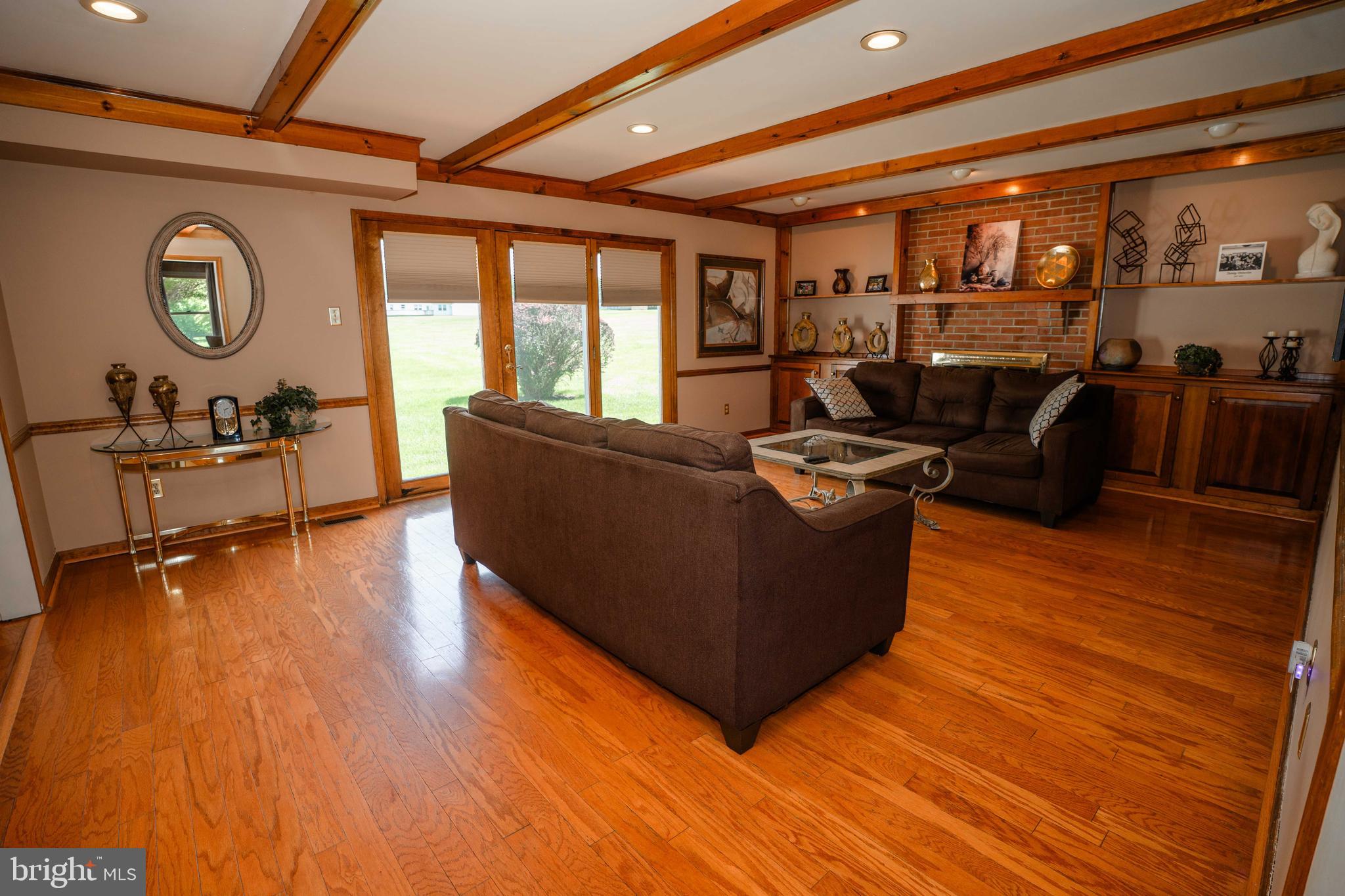 BROOKWOOD ESTS - Residential
