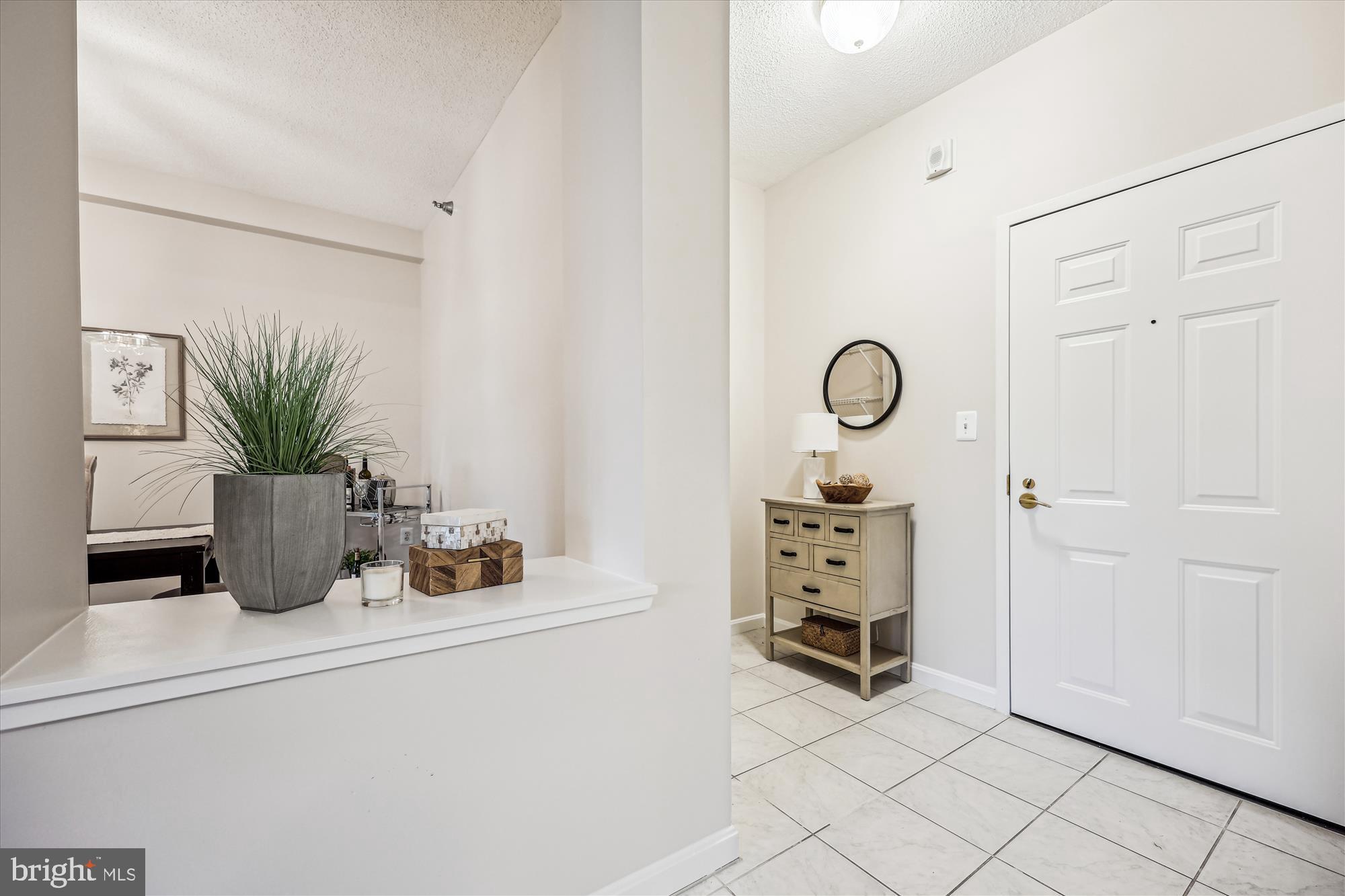 TURNBERRY COURTS AT LEIS - Residential