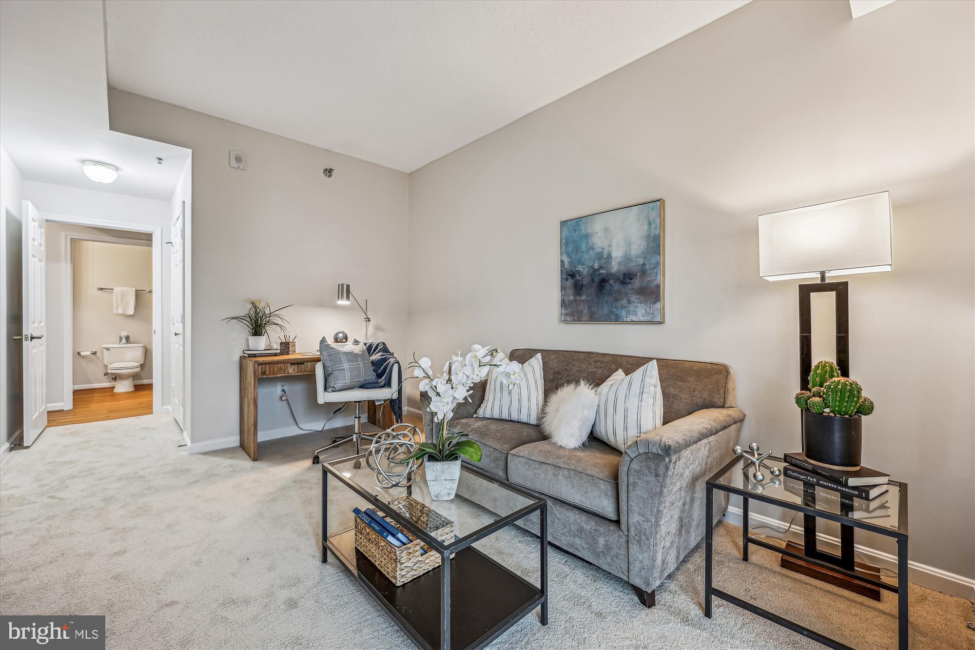 TURNBERRY COURTS AT LEIS - Residential