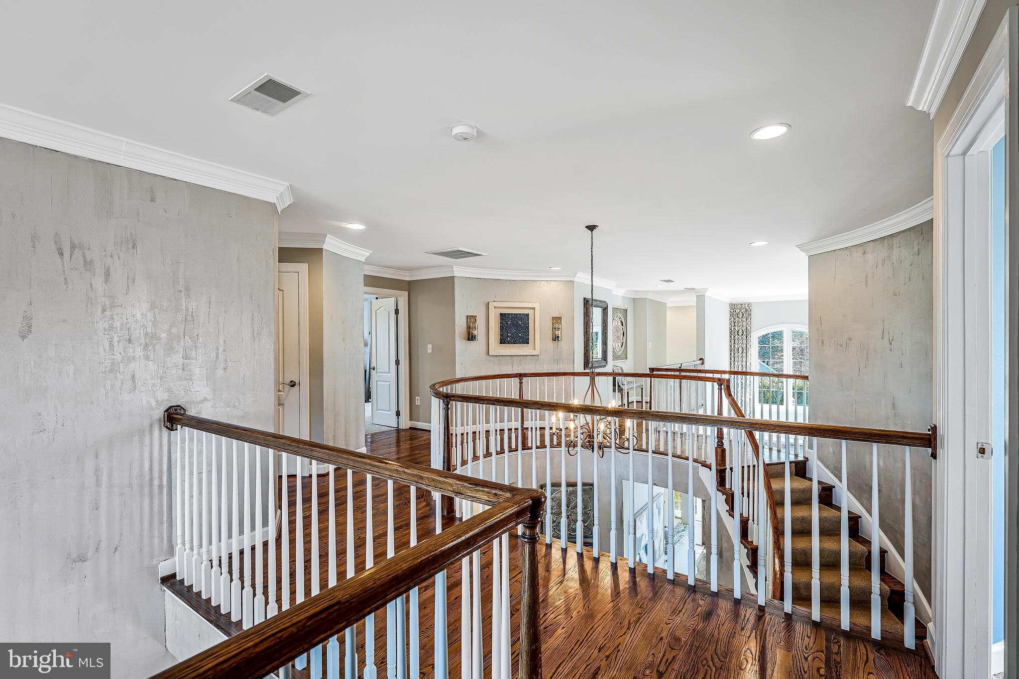 LONG ACRES - Residential