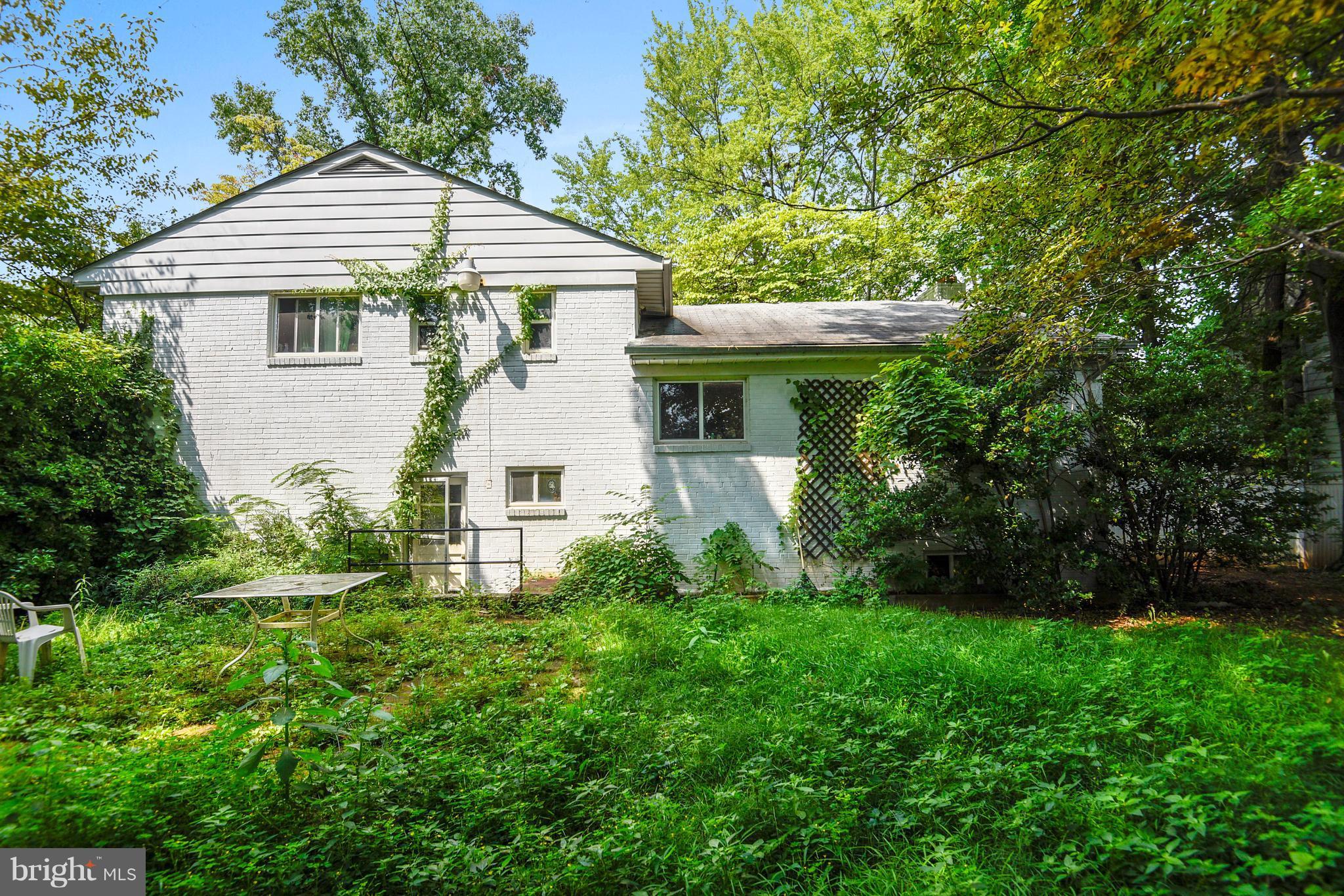 OAKWOOD KNOLLS - Residential