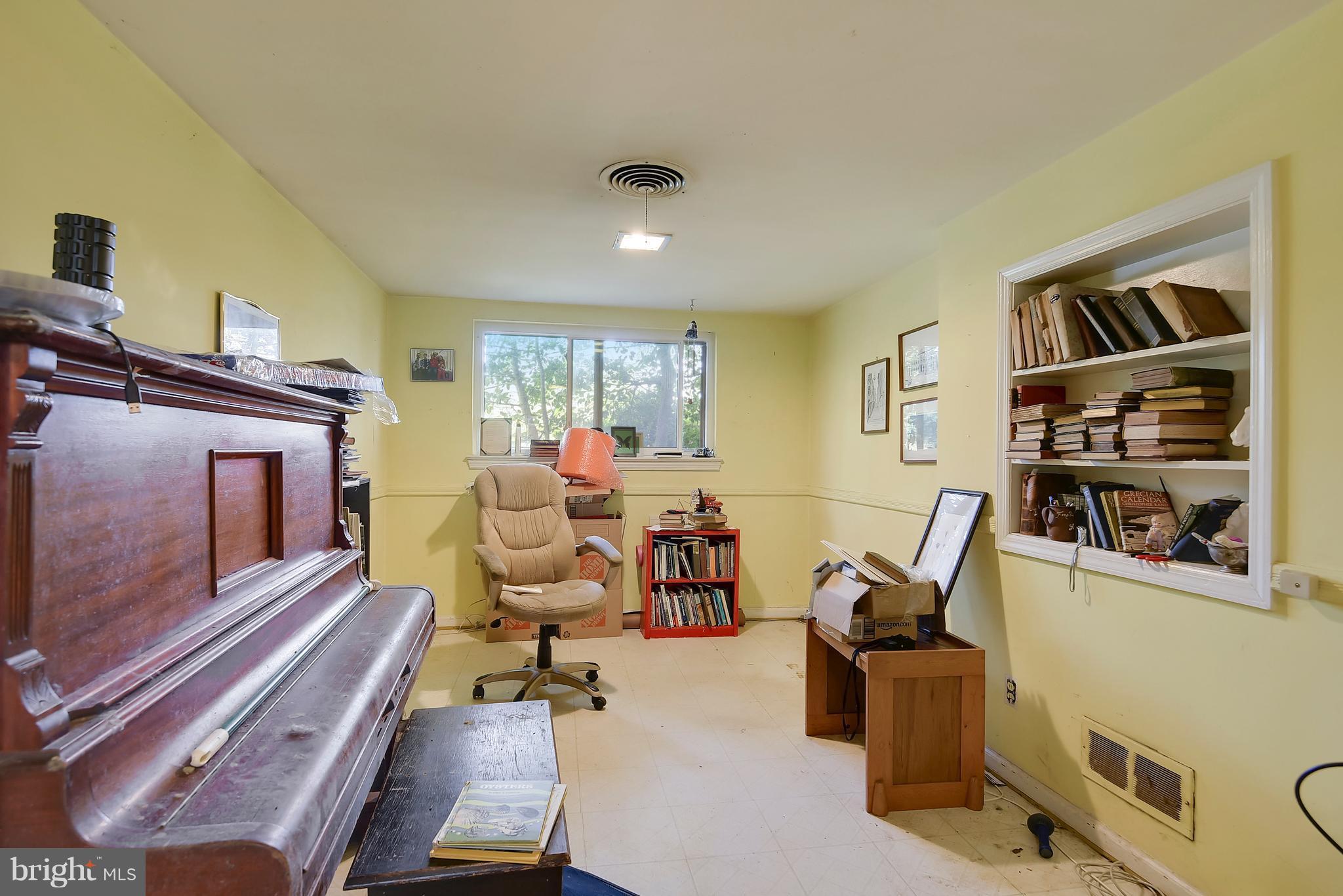 OAKWOOD KNOLLS - Residential