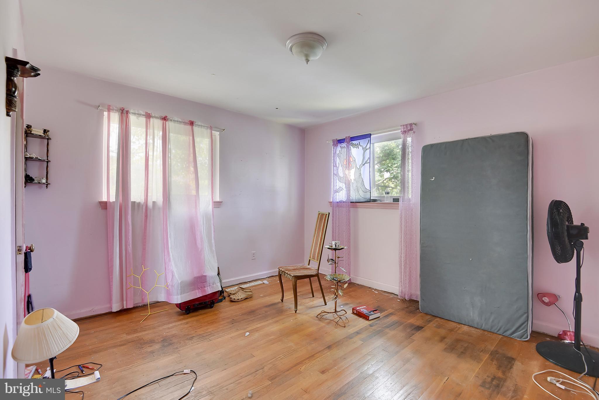 OAKWOOD KNOLLS - Residential