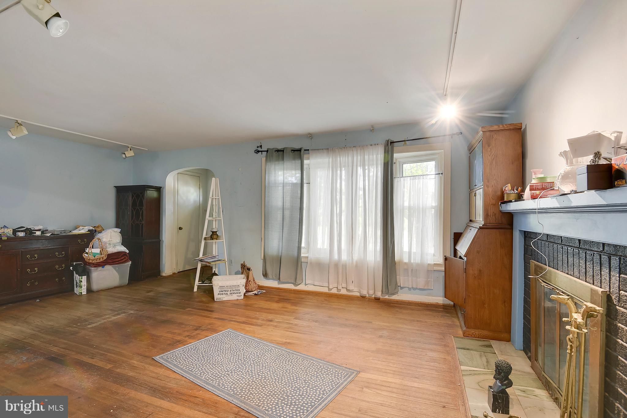 OAKWOOD KNOLLS - Residential
