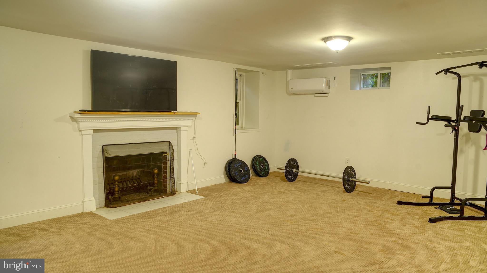 ELKINS PARK - Residential