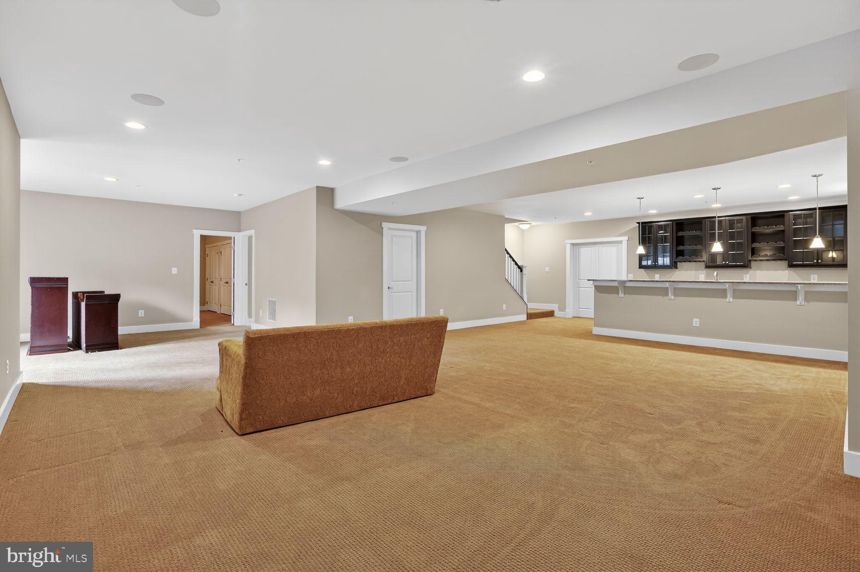 HARBOR STATION - Residential
