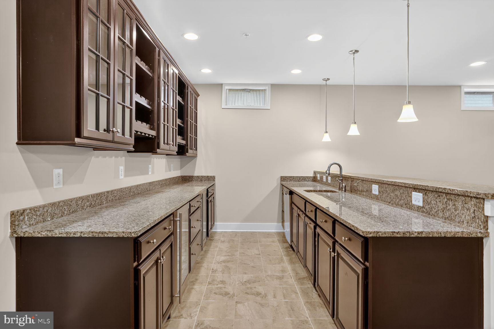 HARBOR STATION - Residential