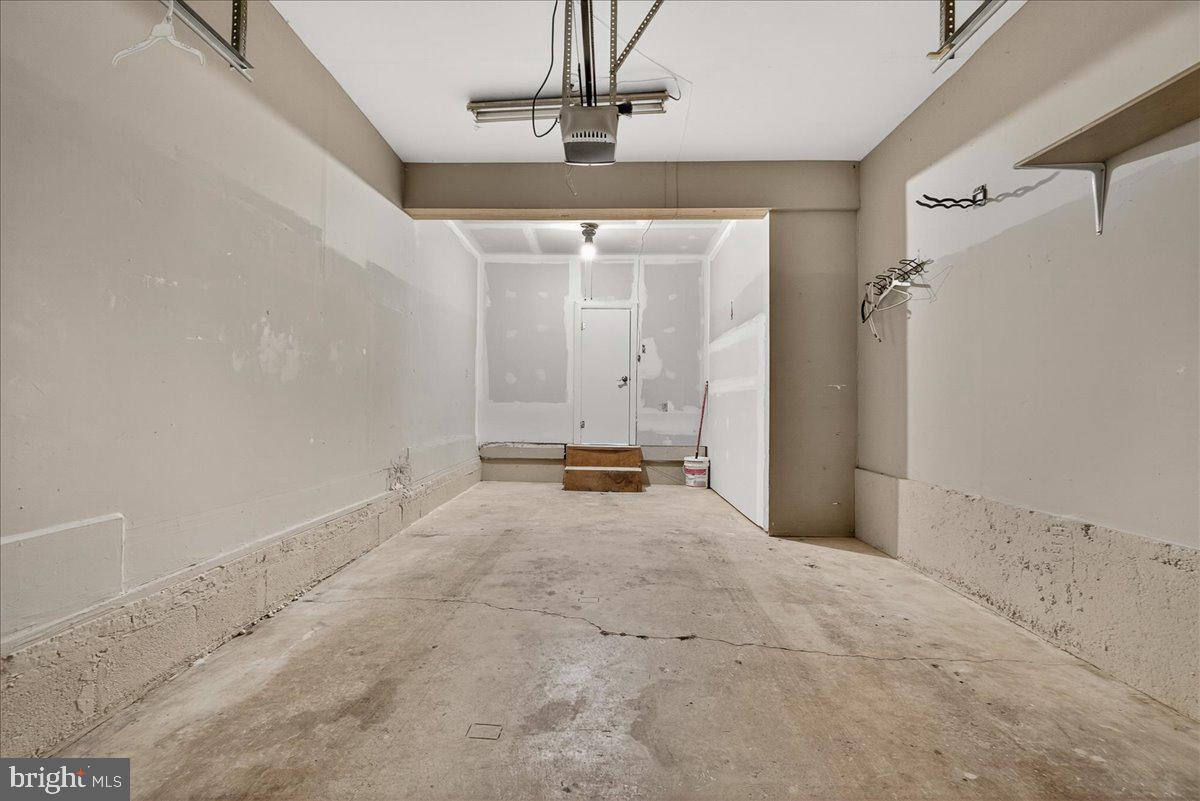 TIERS AT SILVER SPRING - Residential
