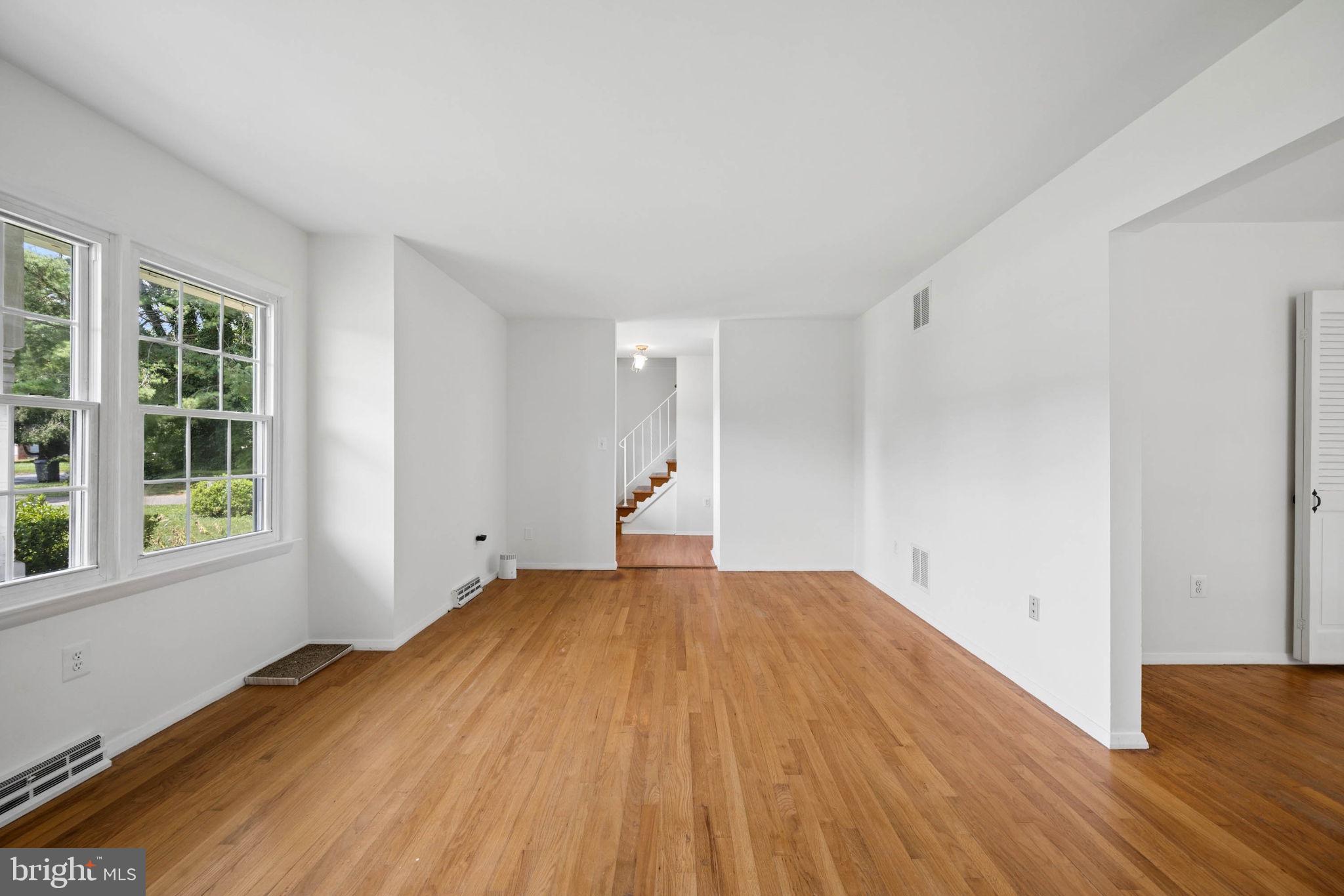 WOODLYN MEADOWS - Residential