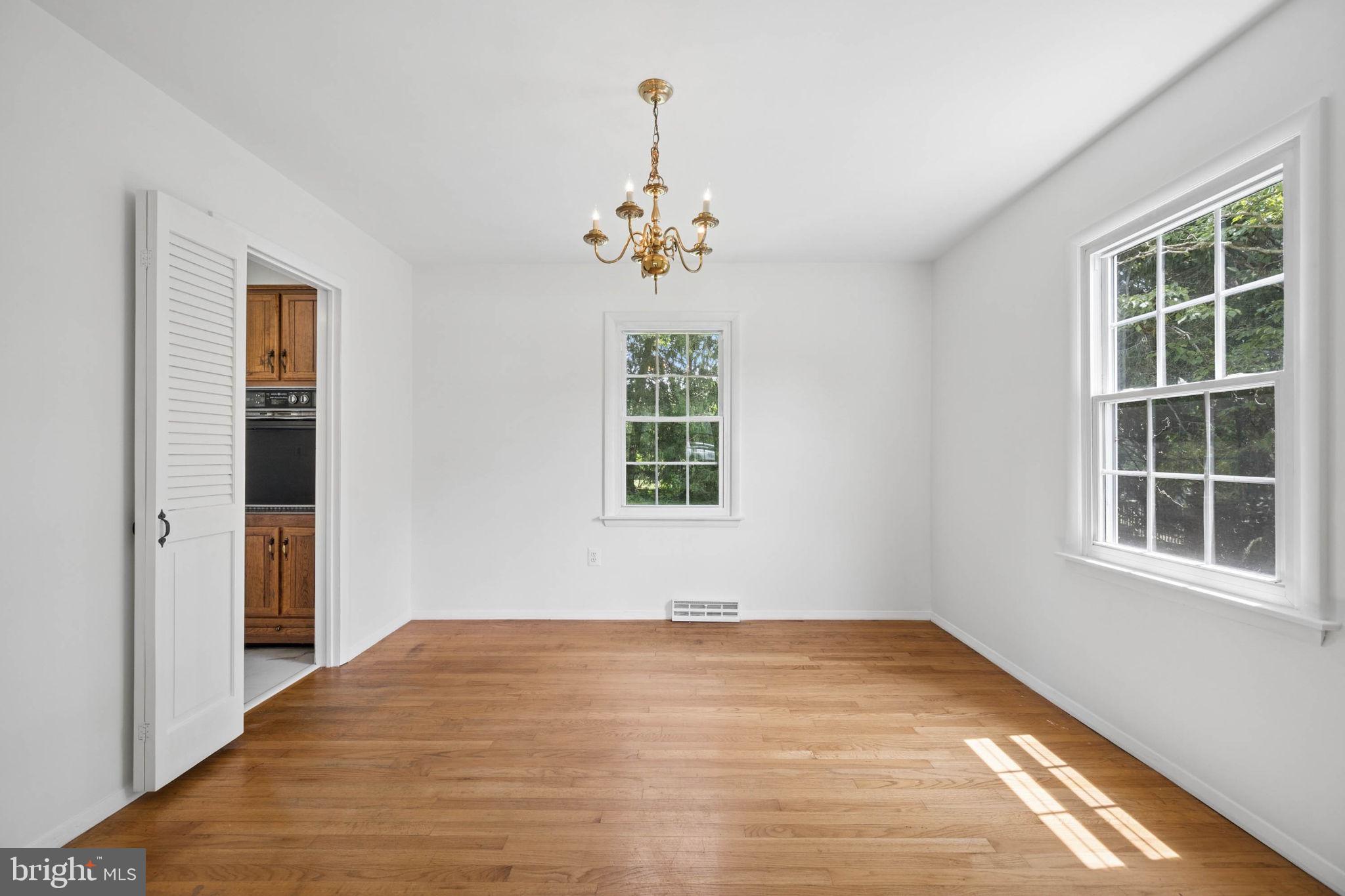WOODLYN MEADOWS - Residential