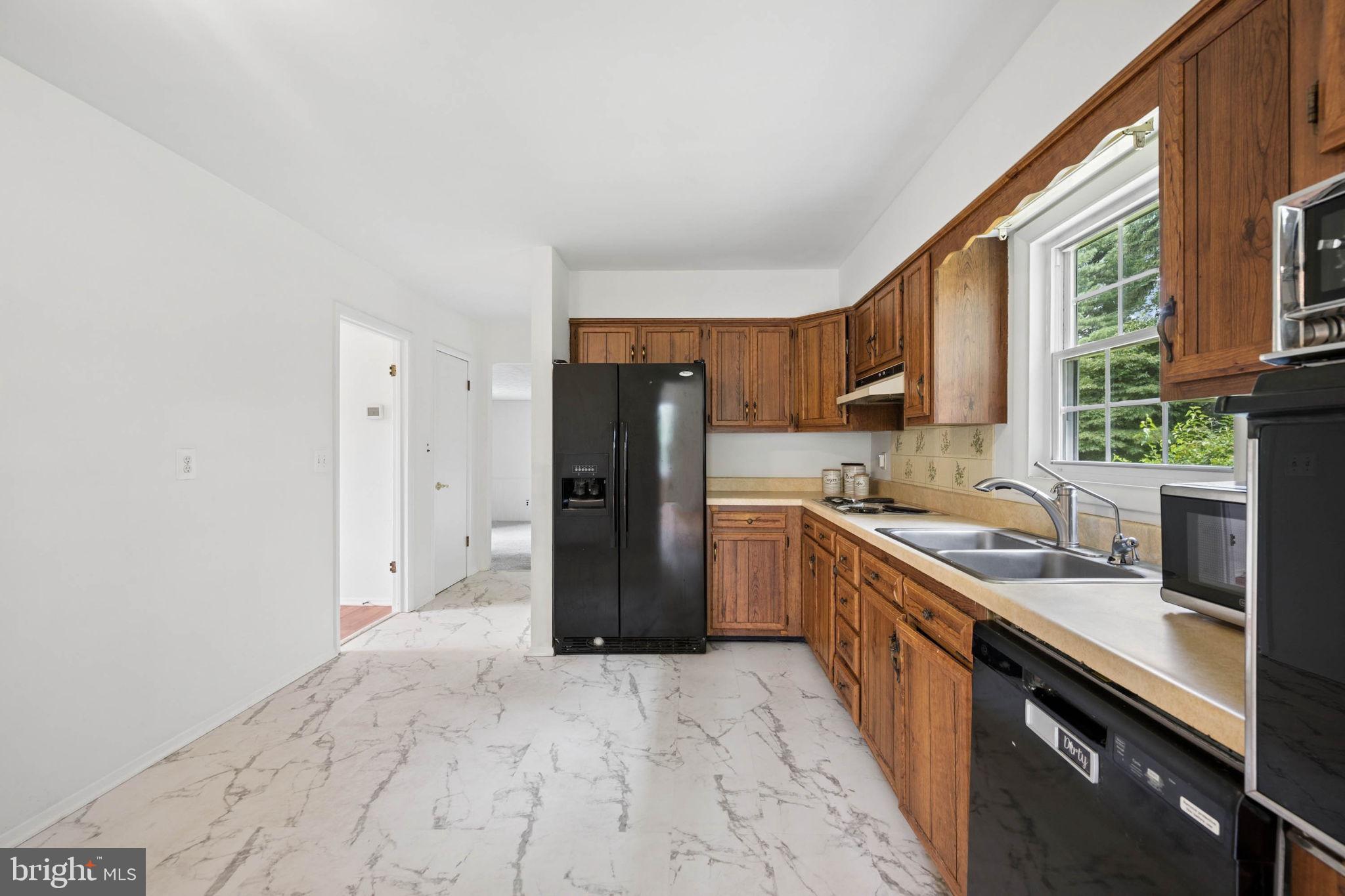 WOODLYN MEADOWS - Residential