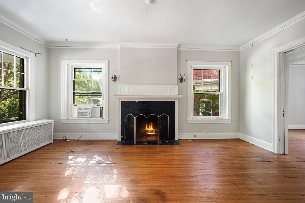 WOODLEY PARK - Residential Income
