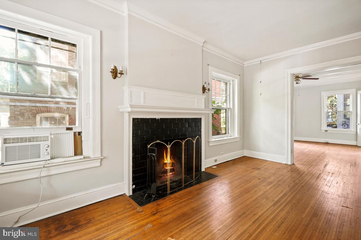 WOODLEY PARK - Residential Income