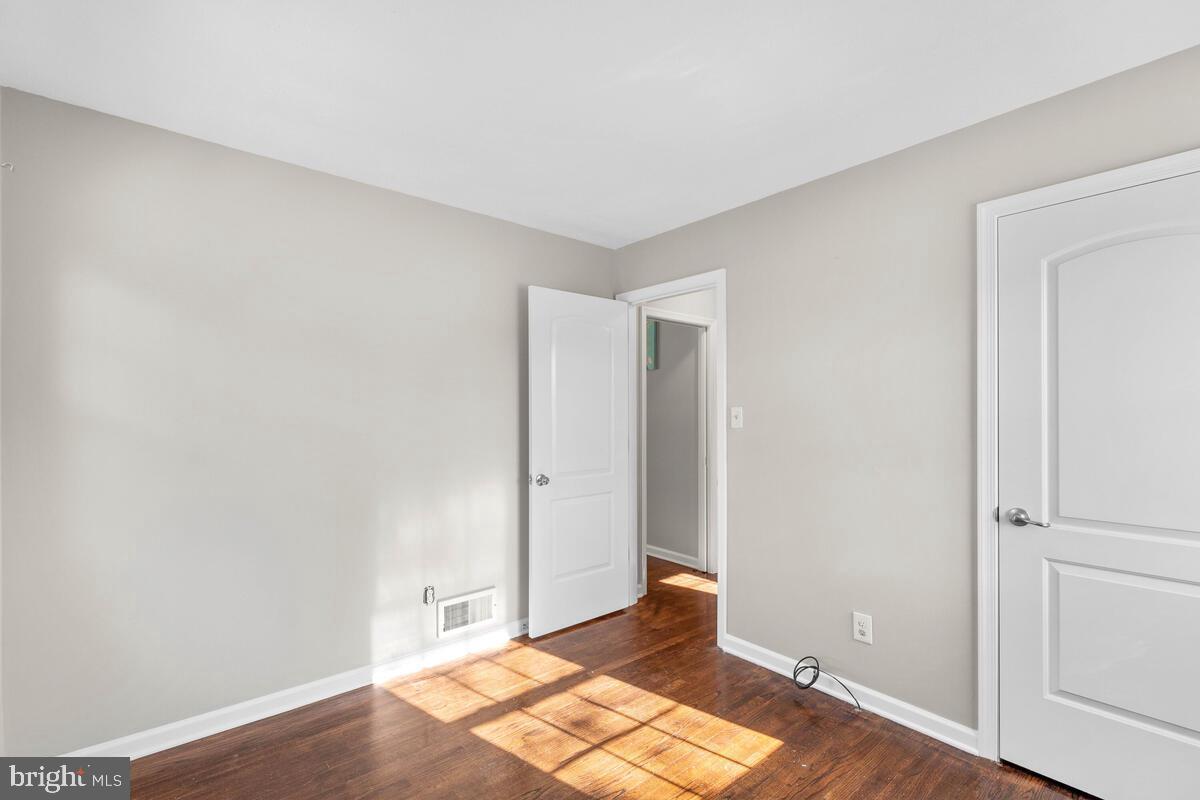 BRUNSWICK - Residential