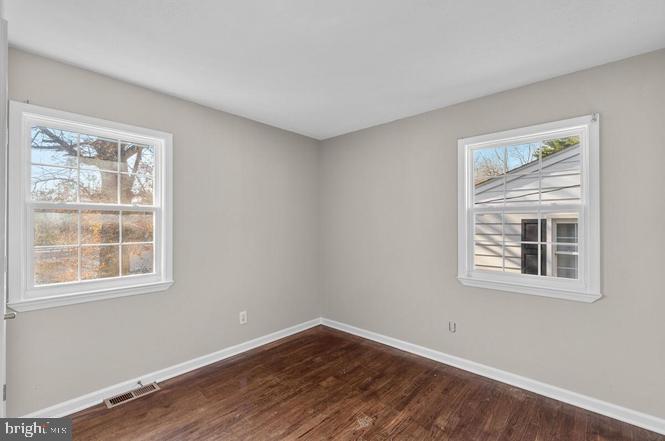 BRUNSWICK - Residential