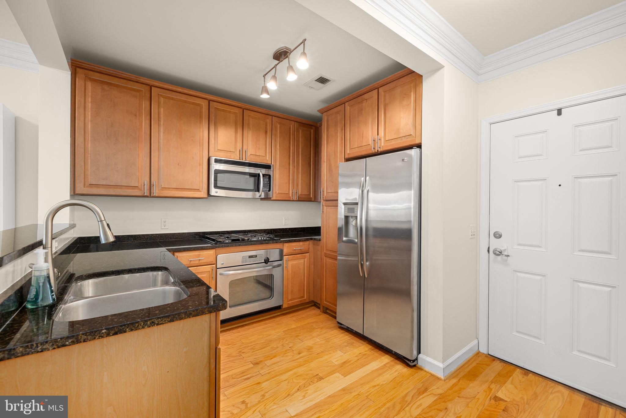 DOMINION HEIGHTS - Residential