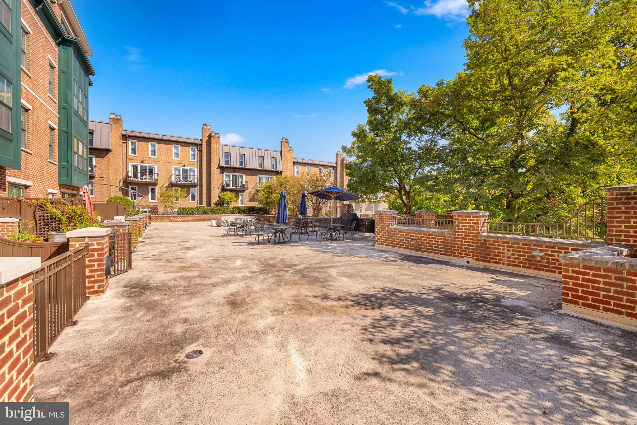 DOMINION HEIGHTS - Residential