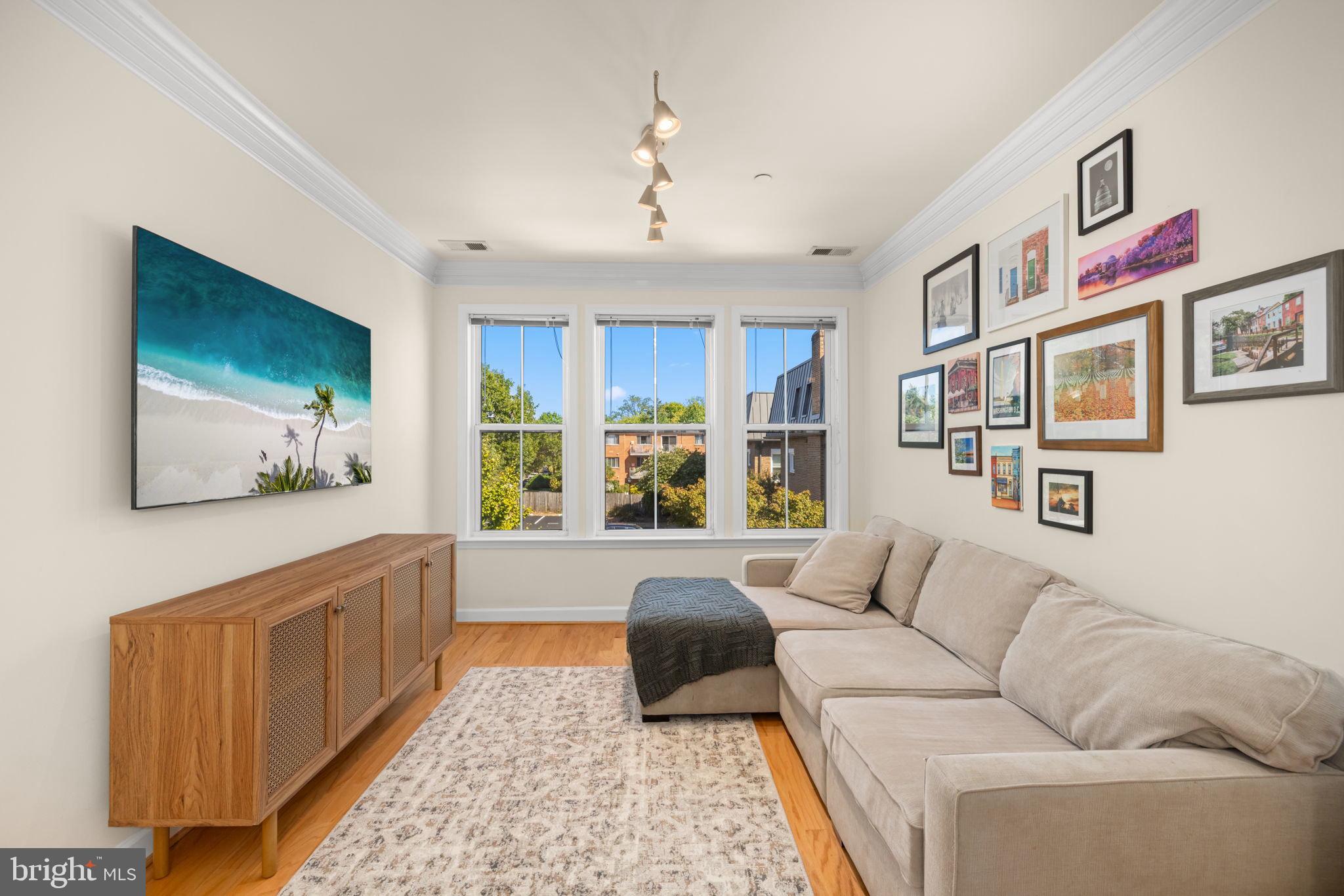 DOMINION HEIGHTS - Residential