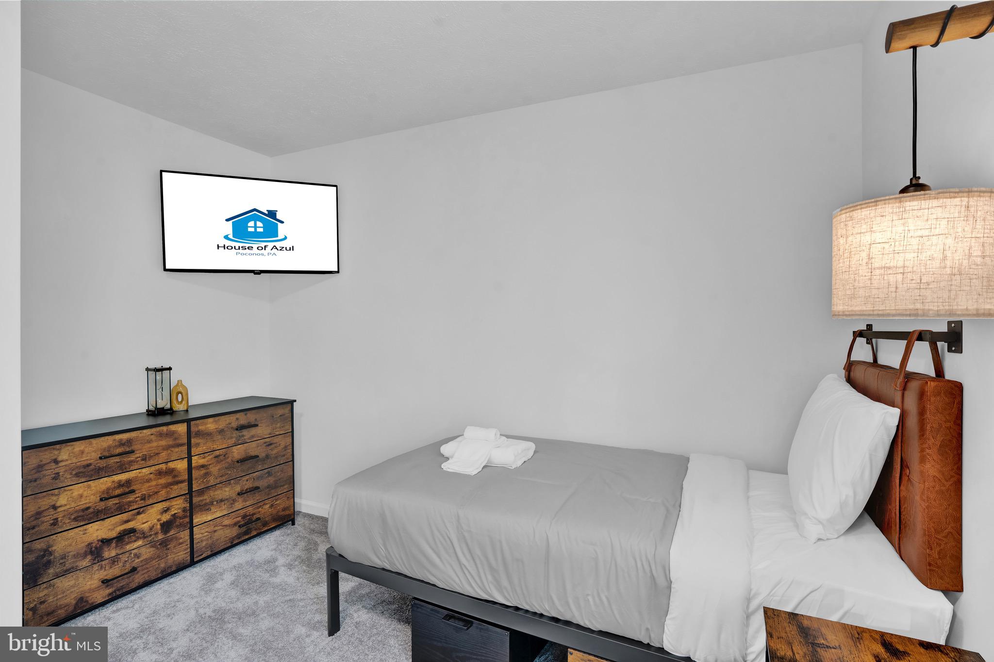POCONO COUNTRY PLACE - Residential