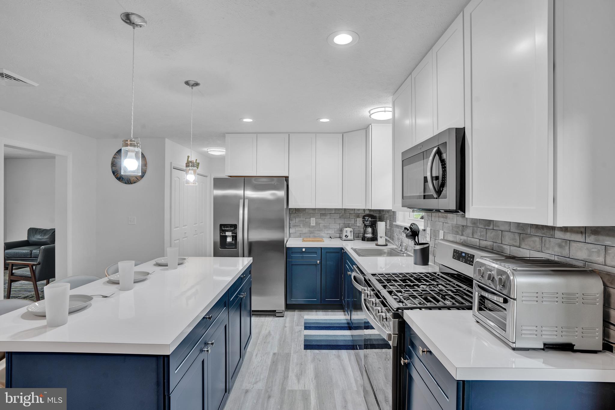 POCONO COUNTRY PLACE - Residential