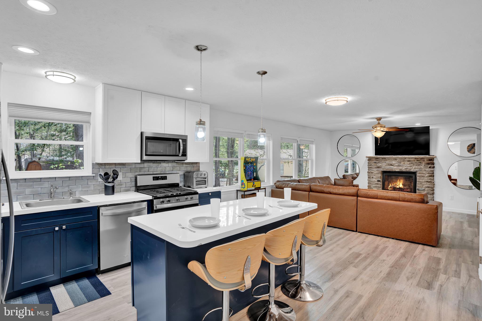 POCONO COUNTRY PLACE - Residential