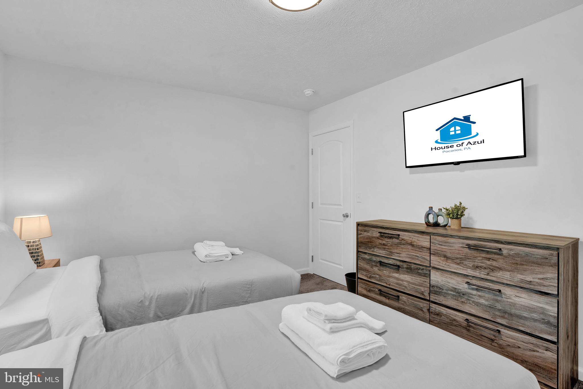POCONO COUNTRY PLACE - Residential