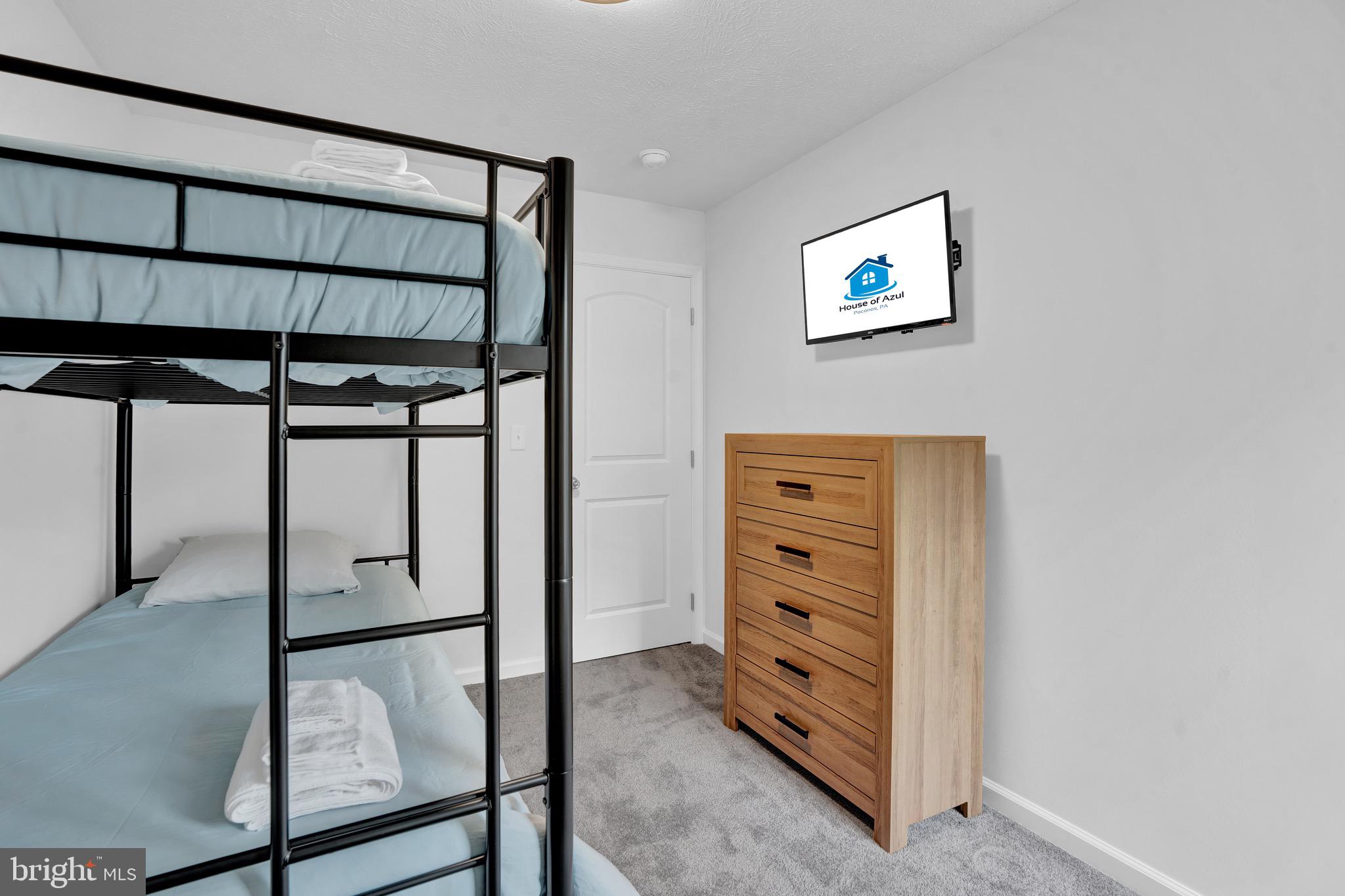 POCONO COUNTRY PLACE - Residential