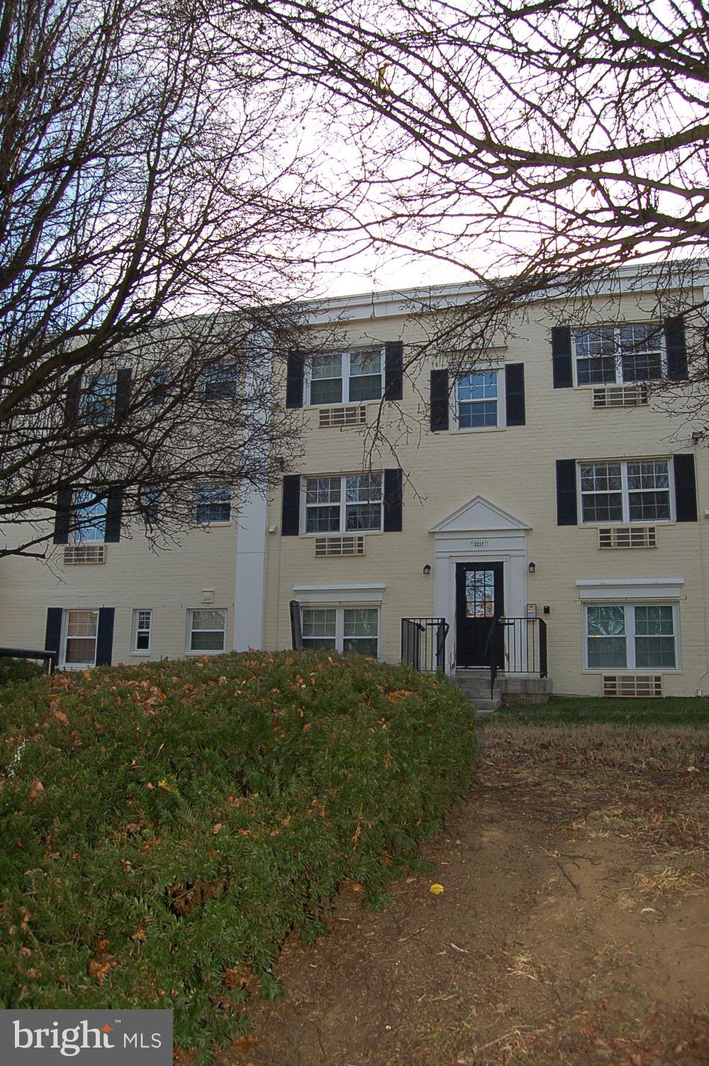 FARRINGTON PLACE - Residential