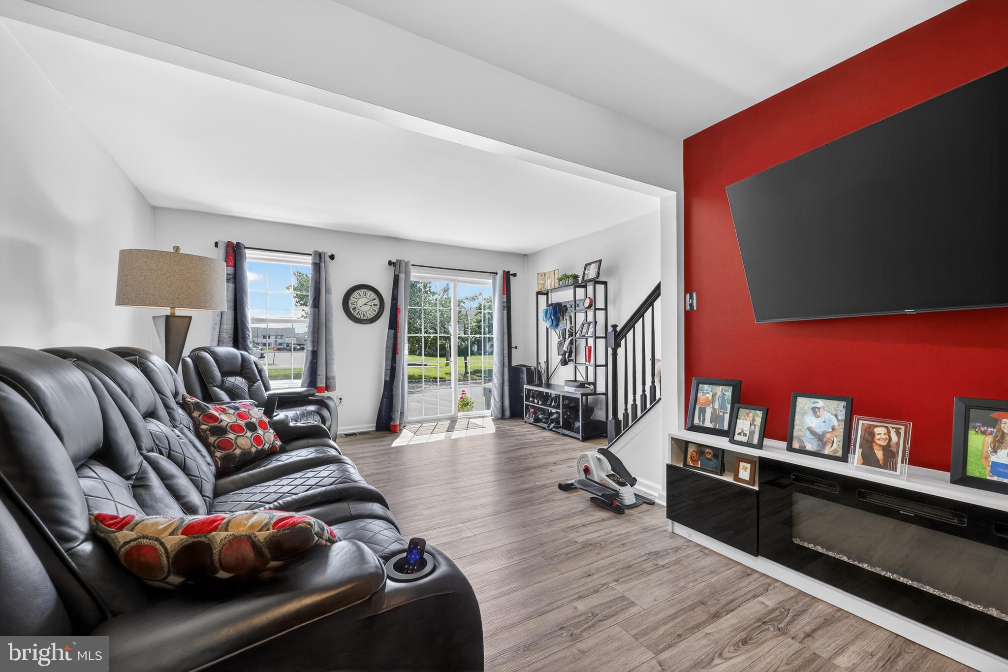 LIBERTY KNOLL - Residential