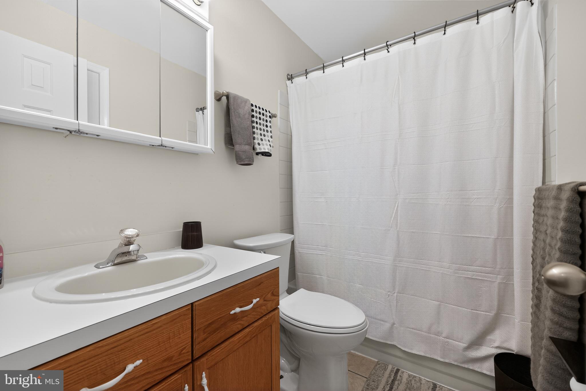 LIBERTY KNOLL - Residential