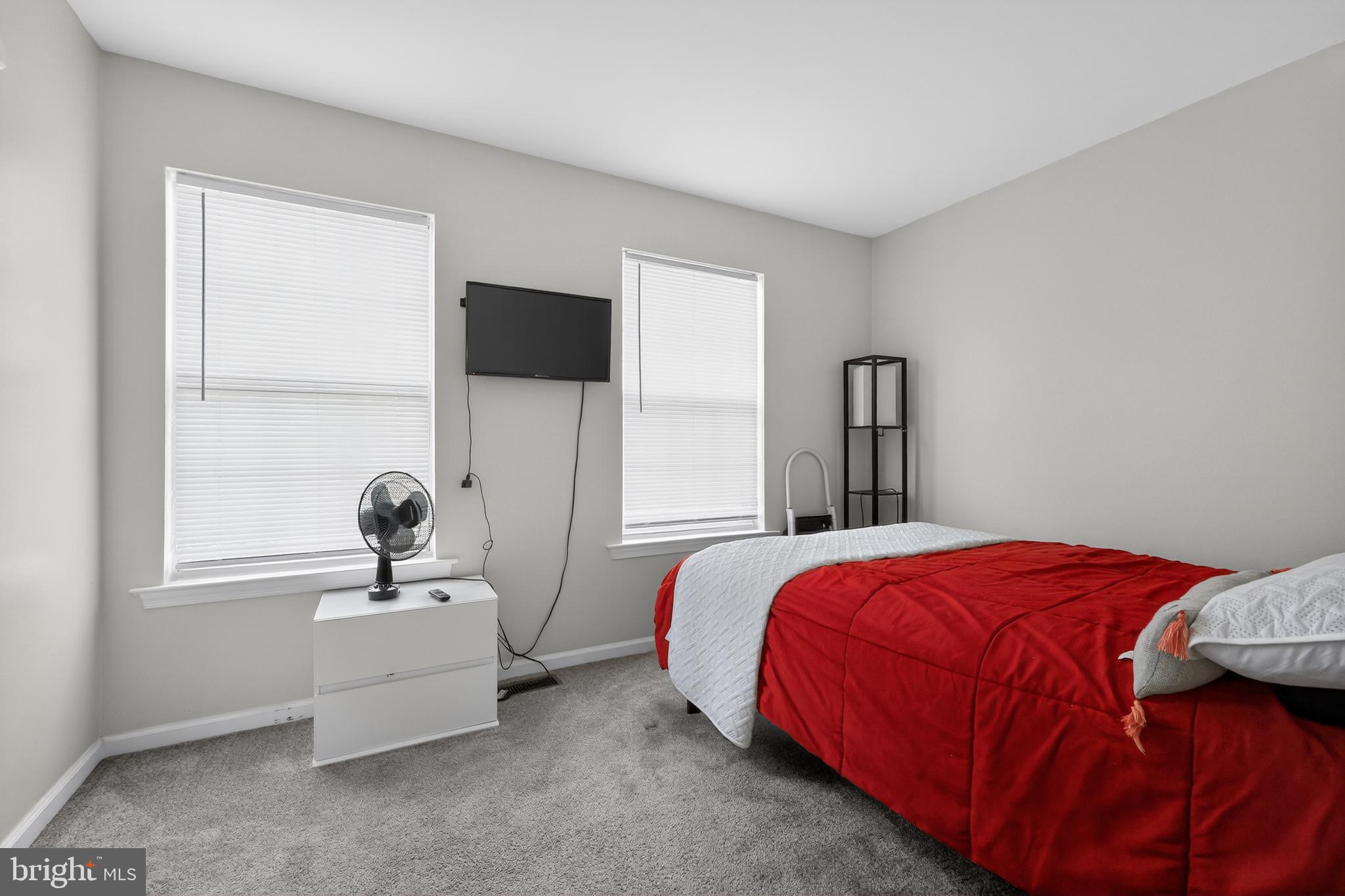 LIBERTY KNOLL - Residential