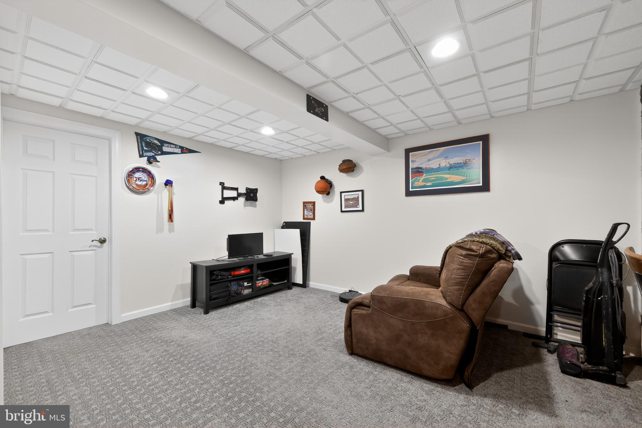 LIBERTY KNOLL - Residential