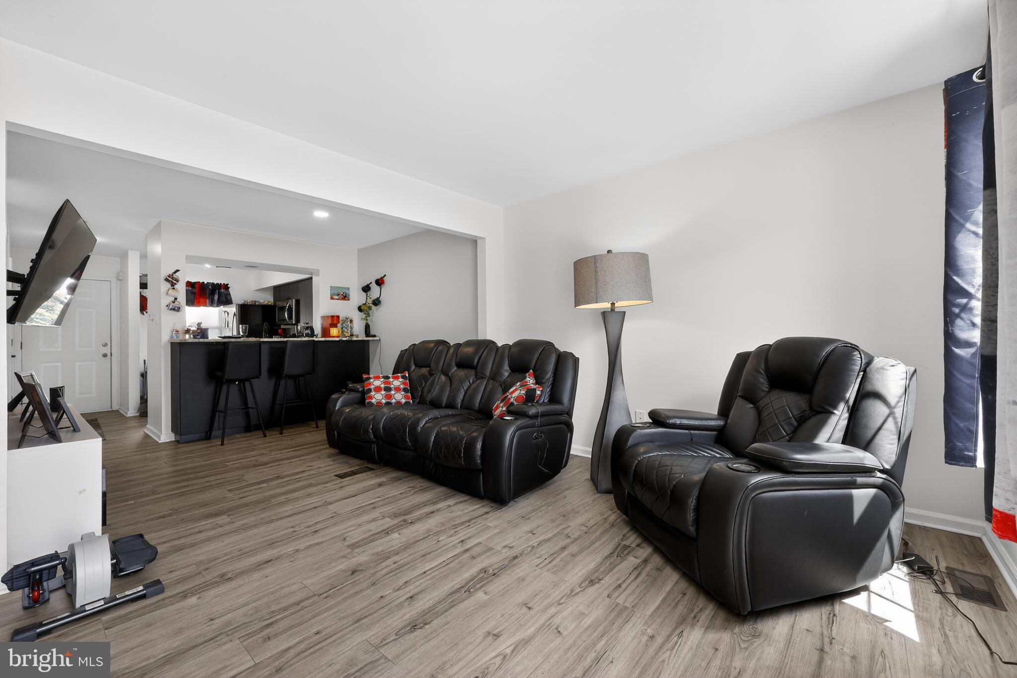 LIBERTY KNOLL - Residential