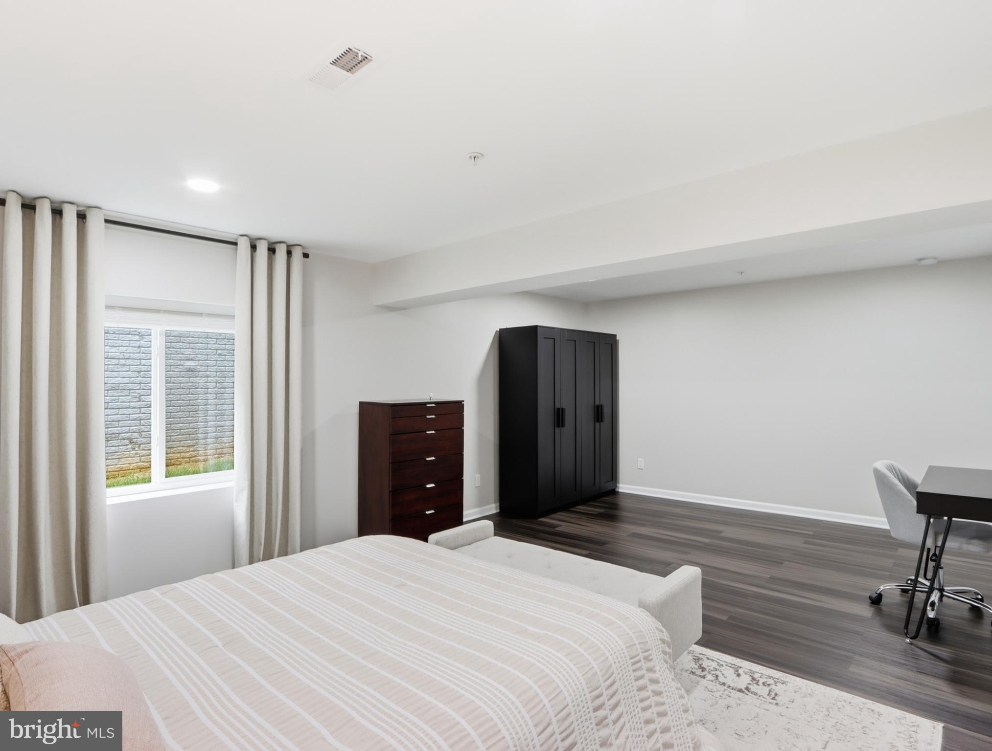 BRUNSWICK CROSSING - Residential
