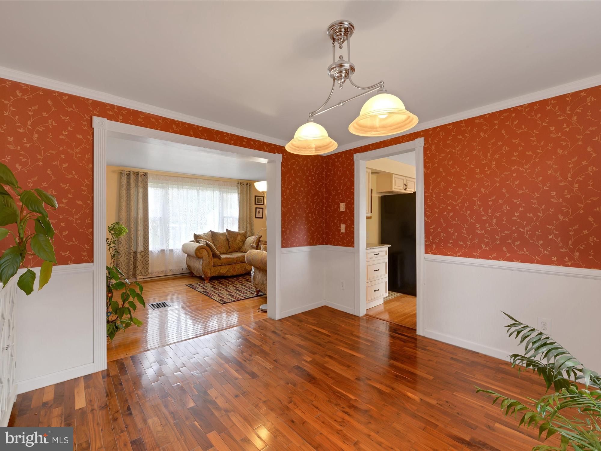 SPRING MEADOW - Residential