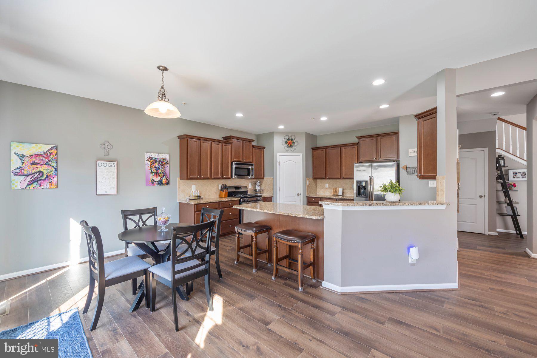 TANYARD SPRINGS - Residential