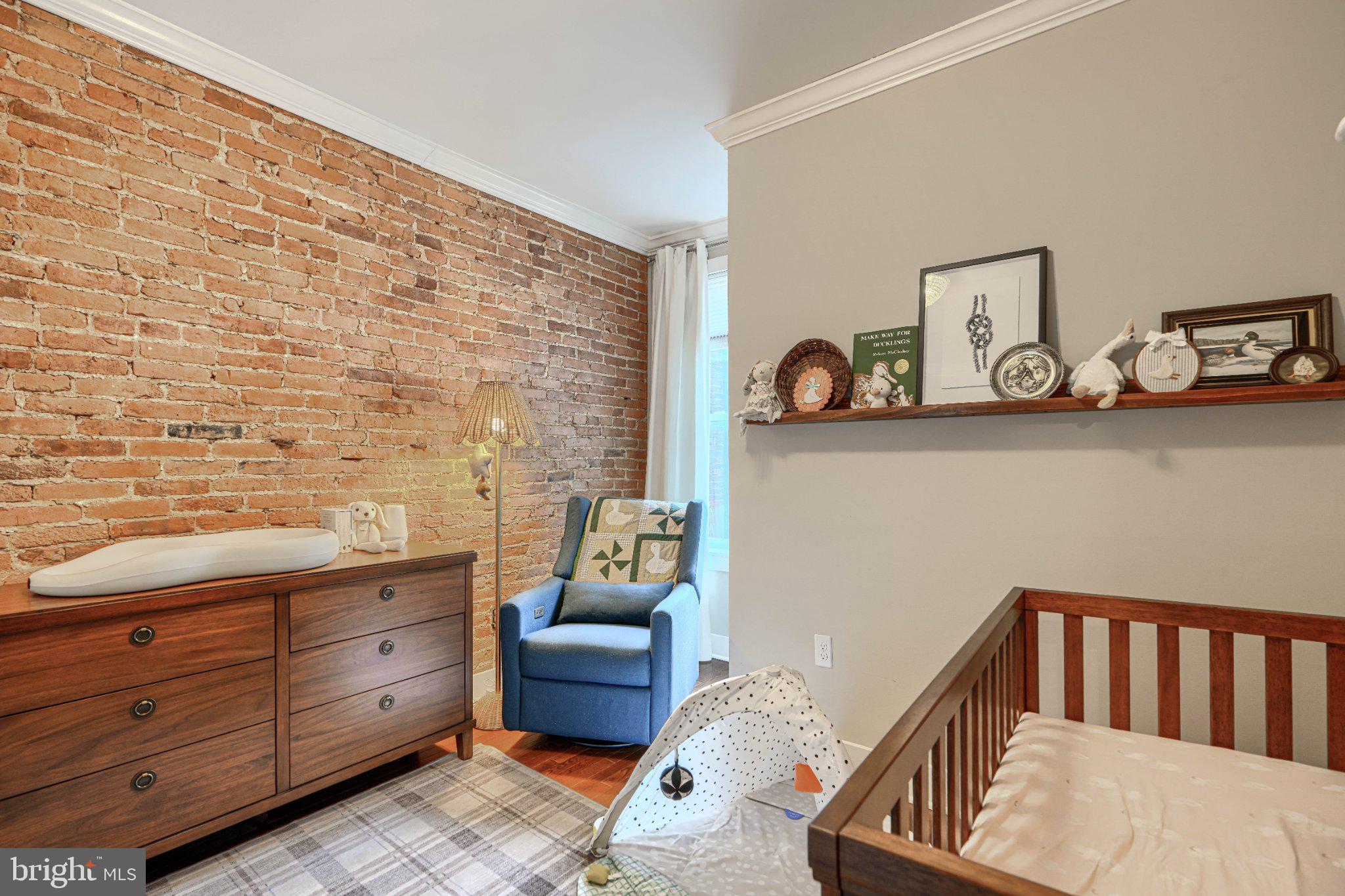 RIVERSIDE - Residential