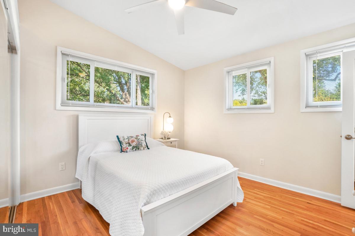 ROCK CREEK PALISADES - Residential