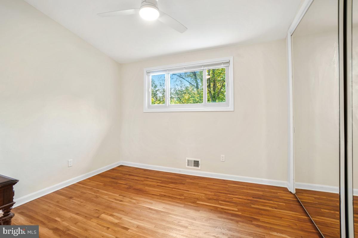 ROCK CREEK PALISADES - Residential