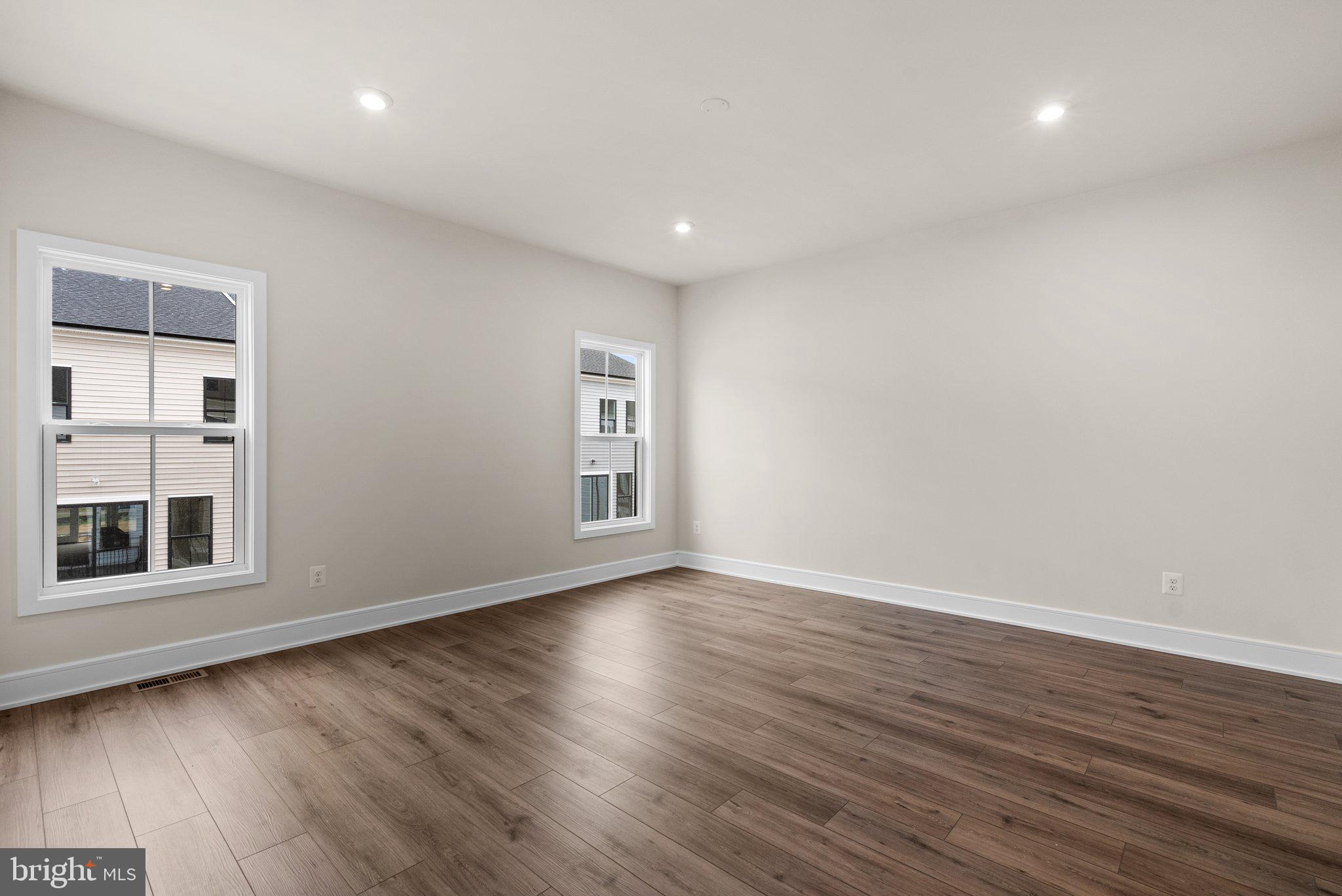 DEMOTT & SILVER - Residential