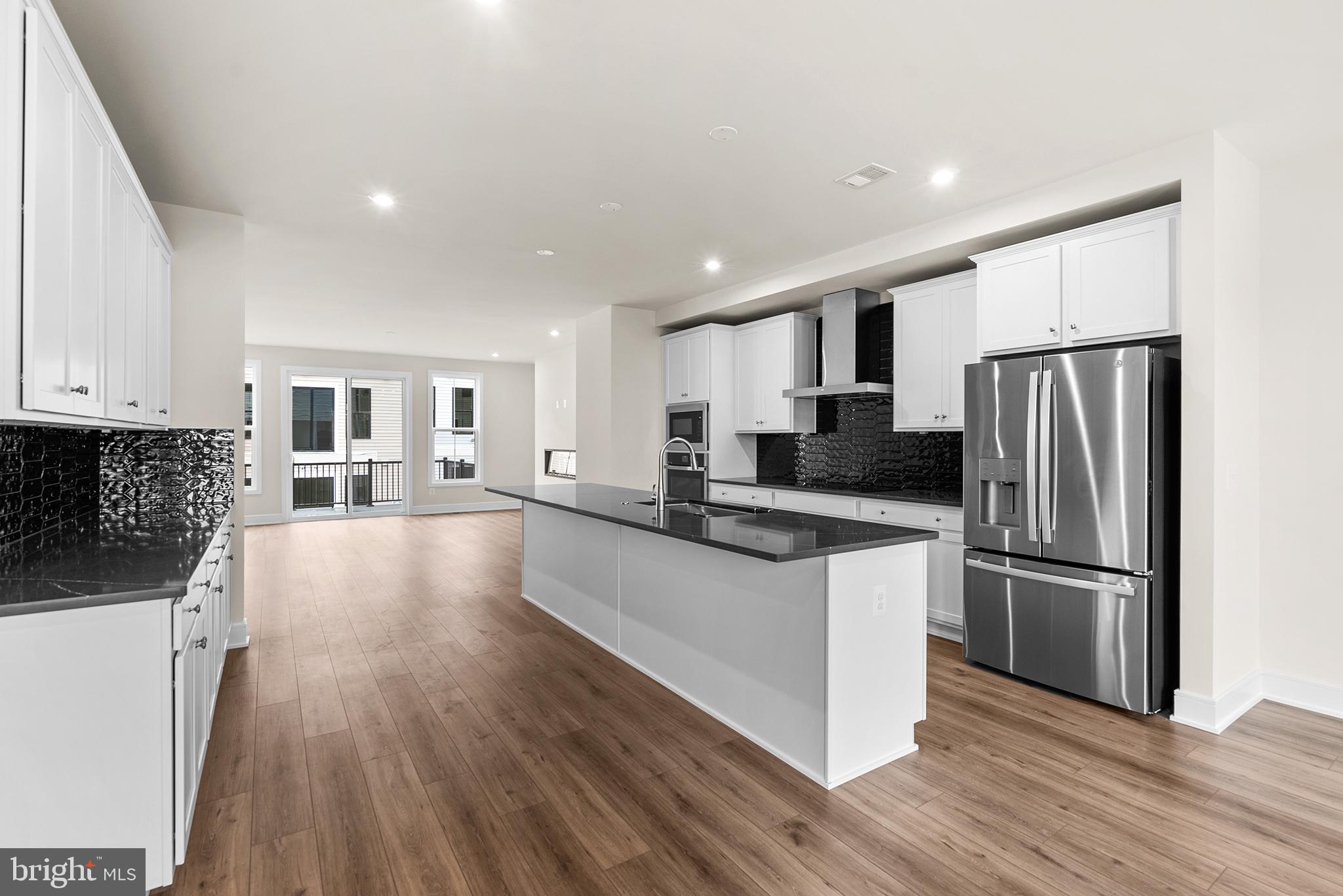 DEMOTT & SILVER - Residential