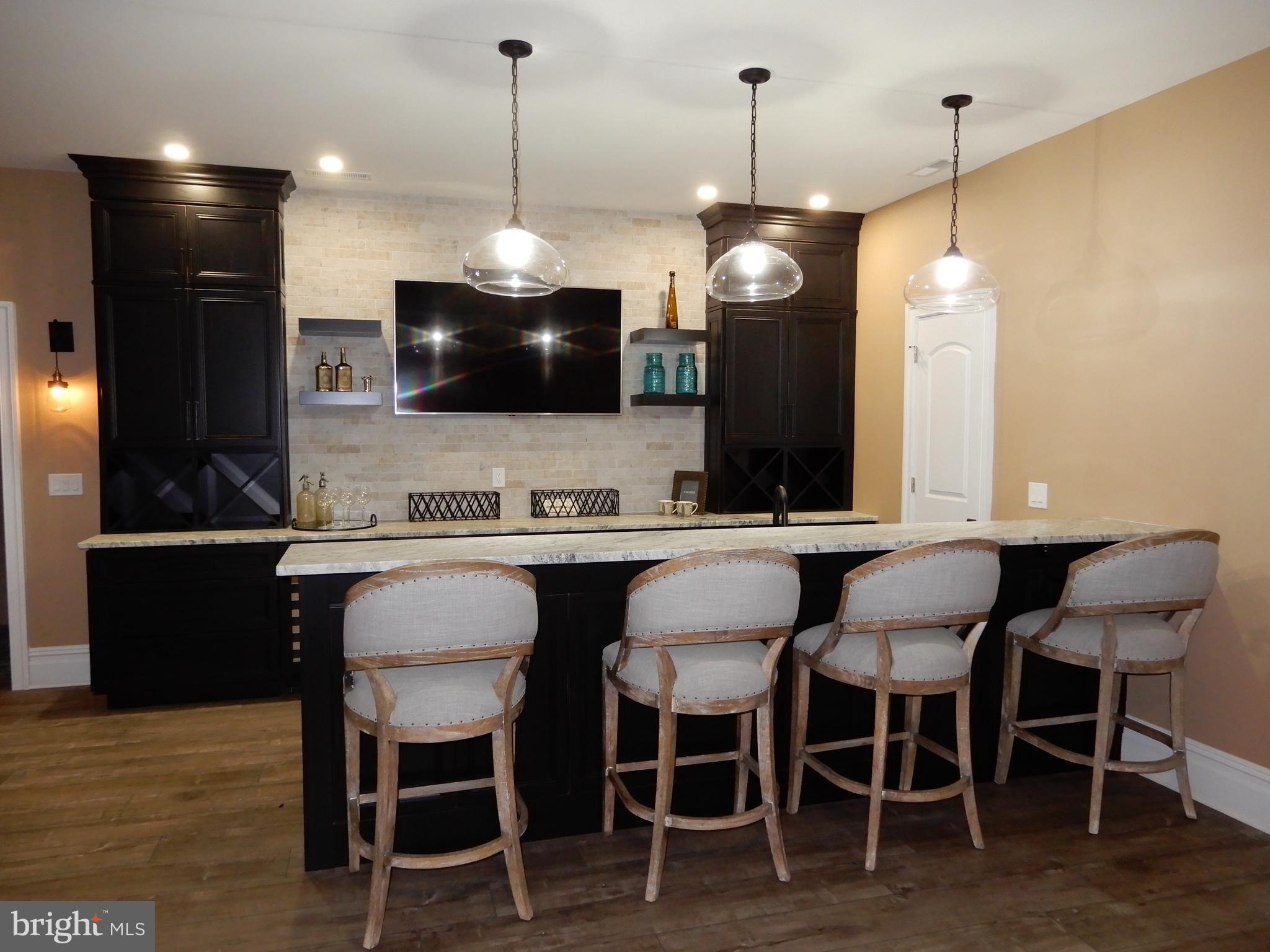 WAVERLY AT NORTHAMPTON - Residential