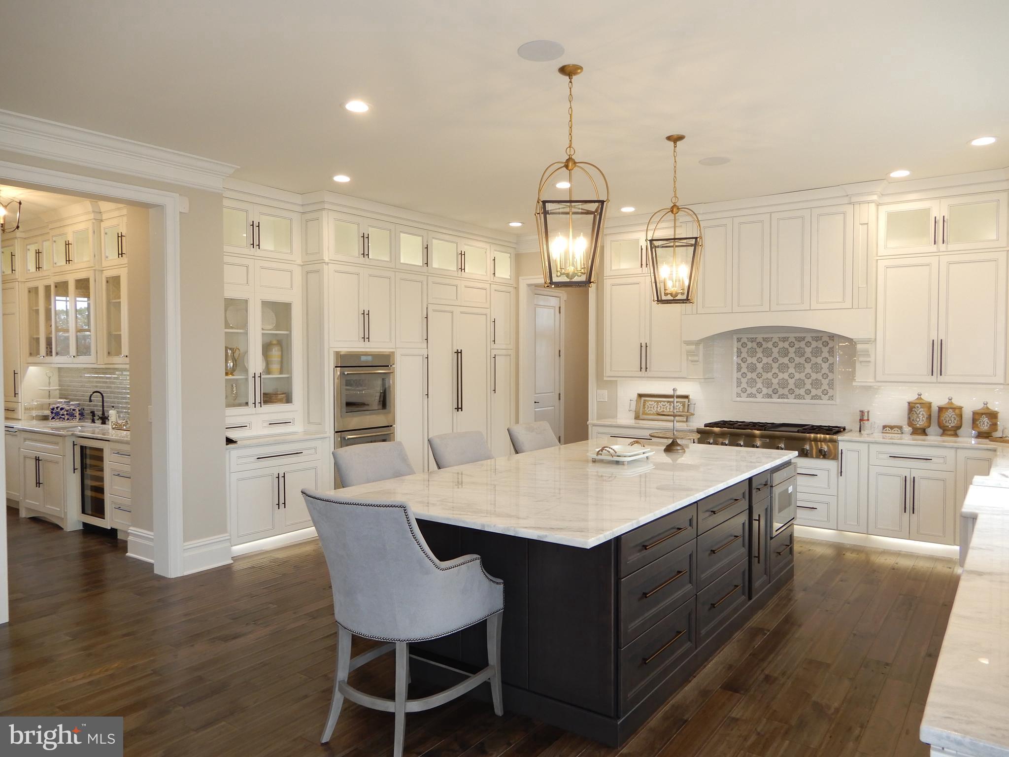 WAVERLY AT NORTHAMPTON - Residential
