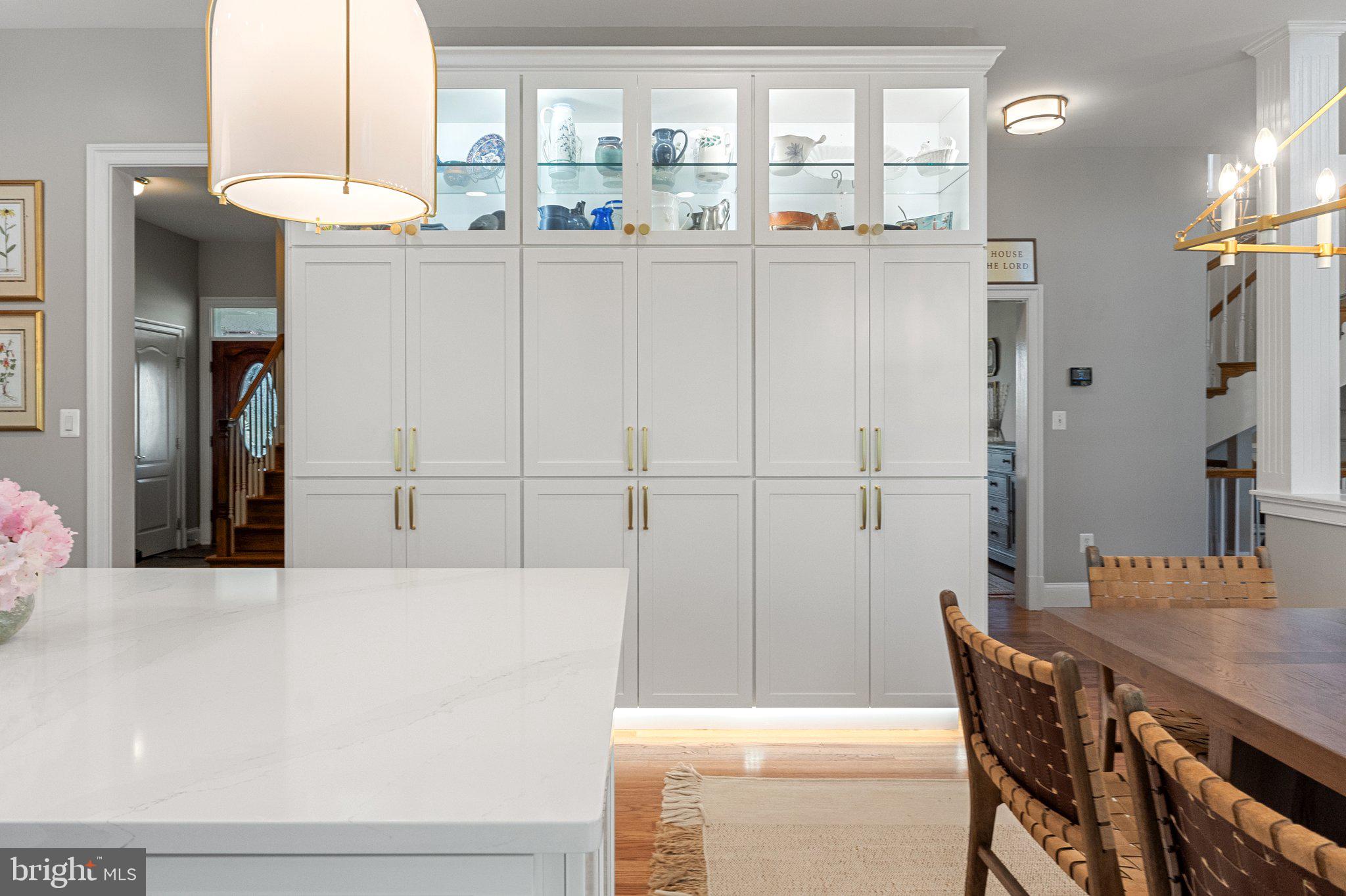 BEACON HILL - Residential